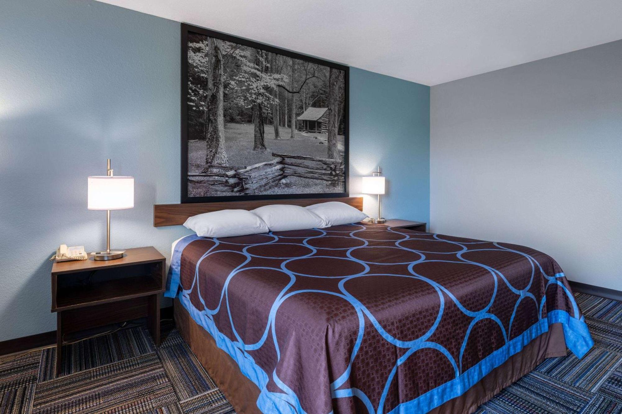 Super 8 By Wyndham Mattoon Hotel Bagian luar foto